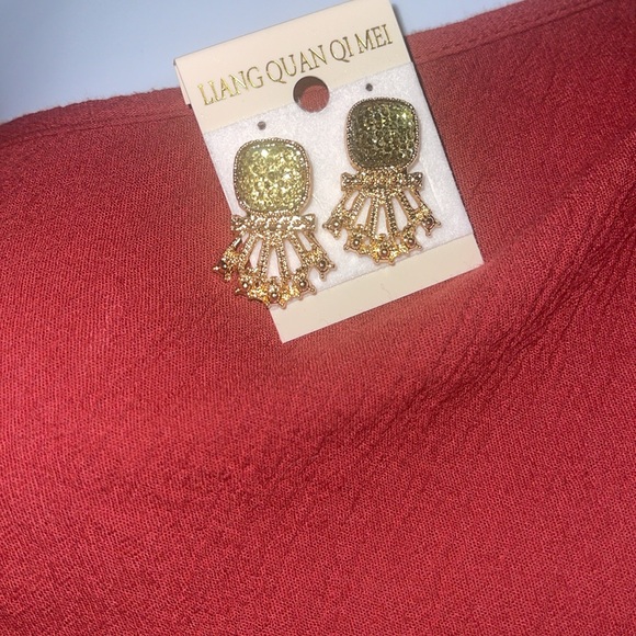 Jcrew burgundy cover up open on side includes earrings - Picture 4 of 5